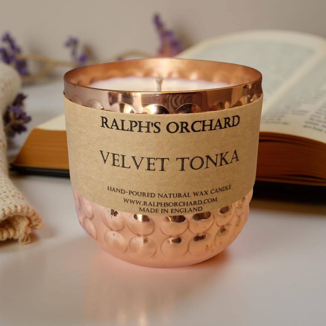 Velvet Tonka Candle – Lavender, Tonka & Amber Scent-1